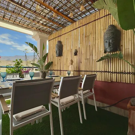 Sunset Hideaway-roque Del Conde *