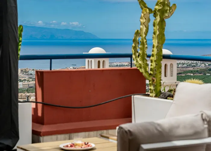 Sunset Hideaway-roque Del Conde *