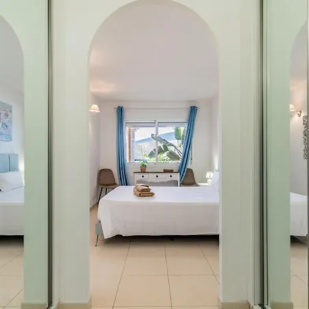 Sunset Hideaway-roque Del Conde